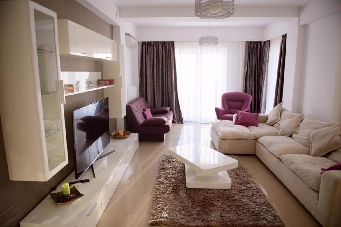 Sadara Sea Breeze Apartment Navodari Exterior photo
